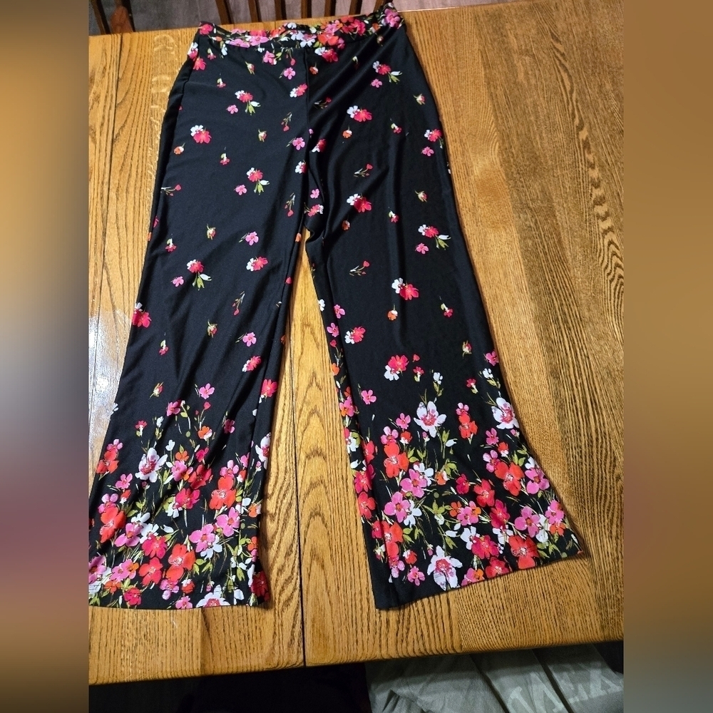 Floral Black And Pink Wide Leg Palazzo Stretch Waist Pants Size M - Picture 4 of 6